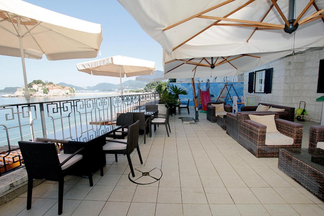 Studio Apartman Sveti Stefan Apartment Exterior foto