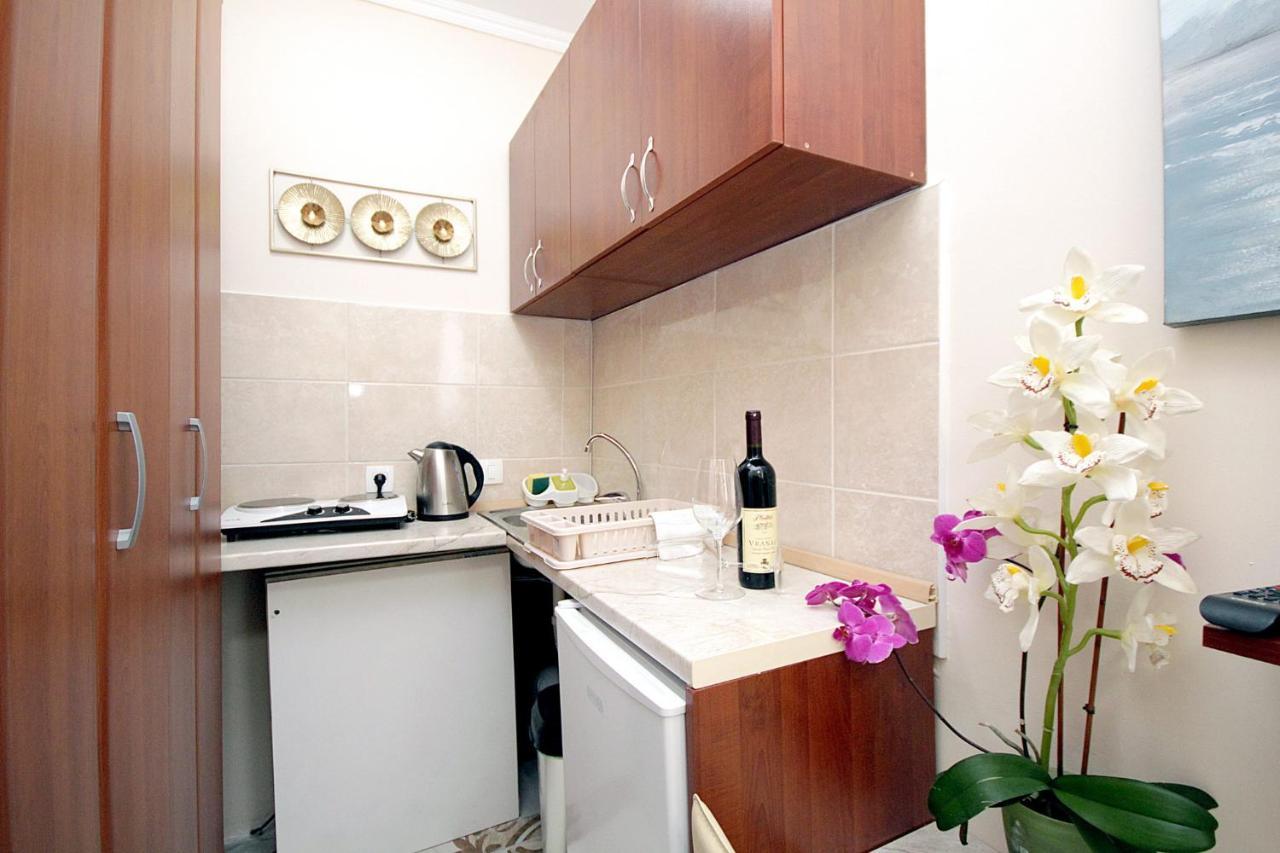 Studio Apartman Sveti Stefan Apartment Exterior foto